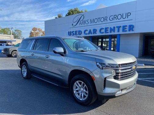 2024 Chevrolet Suburban LT