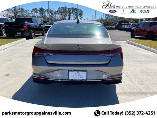 2023 Hyundai ELANTRA HEV Limited