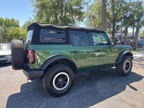 Green Metallic 2022 Ford Bronco Badlands