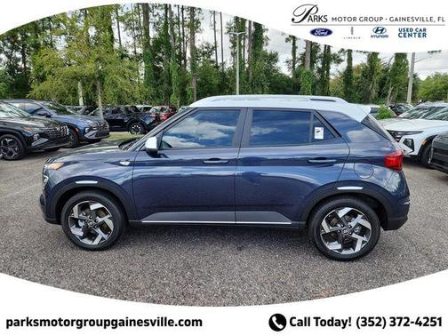 2025 Hyundai VENUE Limited