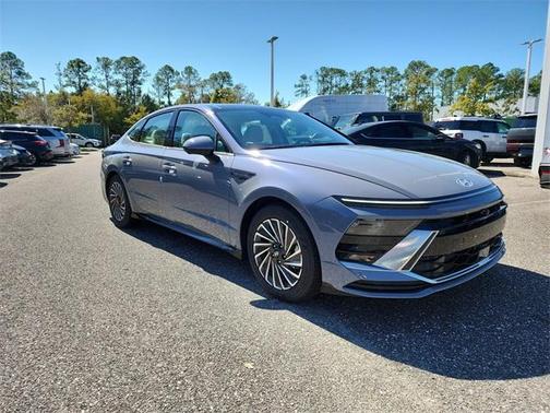 2025 Hyundai SONATA Hybrid Limited
