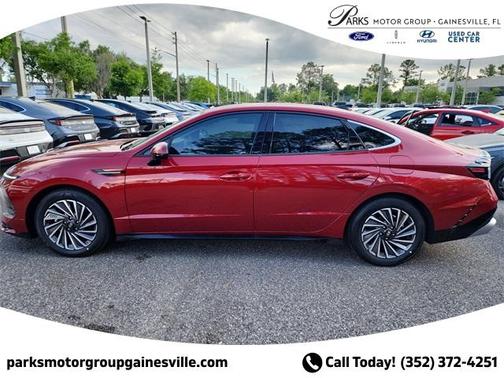 2025 Hyundai SONATA Hybrid SEL