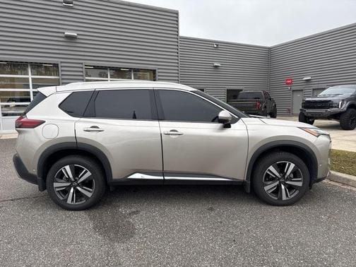 2022 Nissan Rogue Platinum