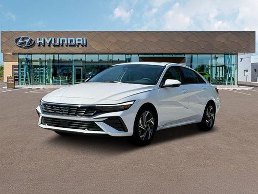 White 2025 Hyundai ELANTRA HEV Limited
