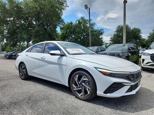 2025 Hyundai ELANTRA HEV Limited