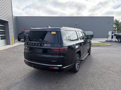 Diamond Black 2024 Jeep Wagoneer L Series II