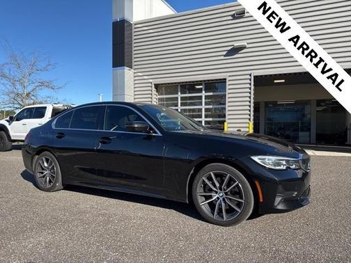 2021 BMW 330 i