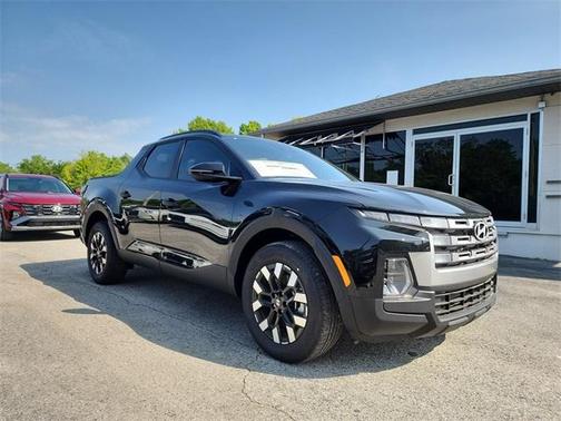 2025 Hyundai SANTA CRUZ SEL Activity