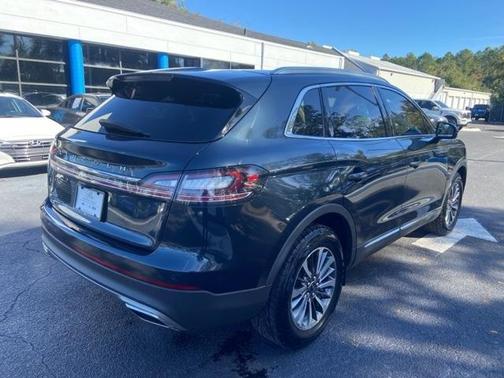 2021 Lincoln Nautilus Standard