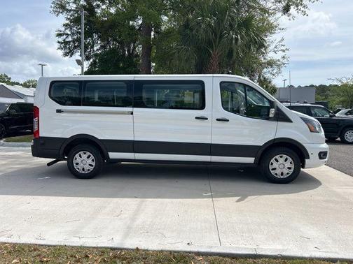 2024 Ford Transit-350 XLT