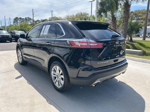 2023 Ford Edge Titanium