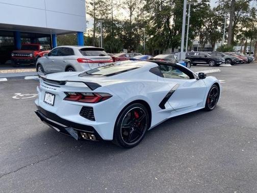 2022 Chevrolet Corvette Stingray w/3LT