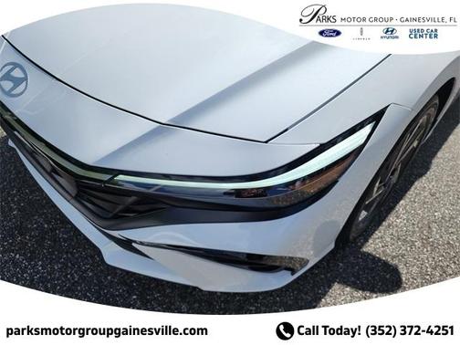 2025 Hyundai ELANTRA HEV Limited