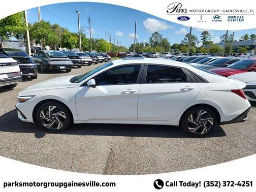 White 2025 Hyundai ELANTRA HEV Limited