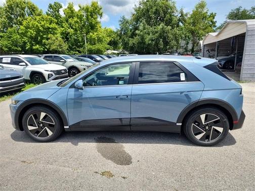 2025 Hyundai IONIQ 5 SE