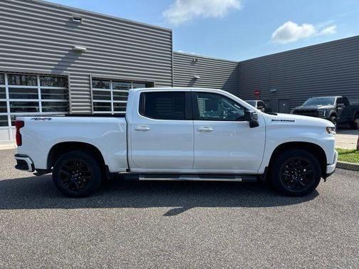 Summit White 2021 Chevrolet Silverado 1500 RST