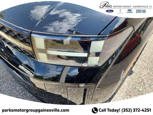 Phantom Black 2025 Hyundai SANTA FE Calligraphy