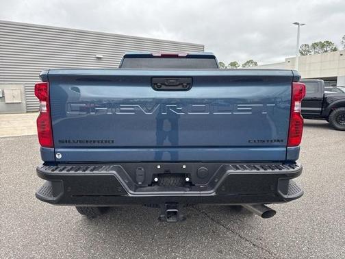 2026 Chevrolet Silverado 2500 Custom