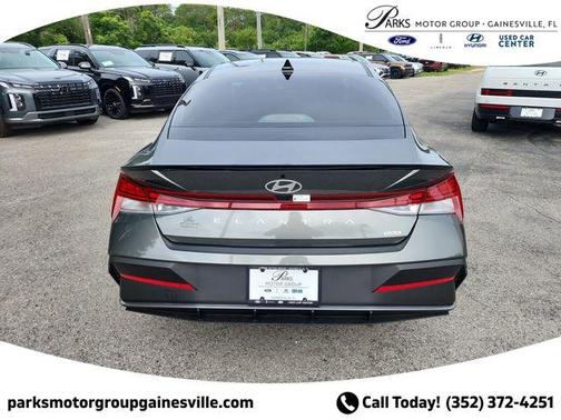 2025 Hyundai ELANTRA HEV SEL Sport