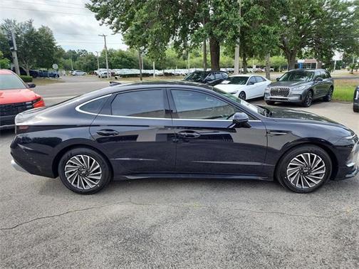 2025 Hyundai SONATA Hybrid SEL