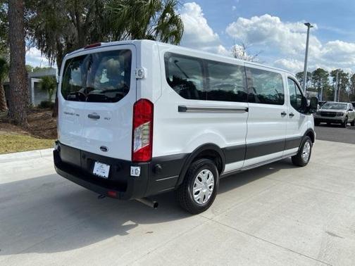 2024 Ford Transit-350 XLT