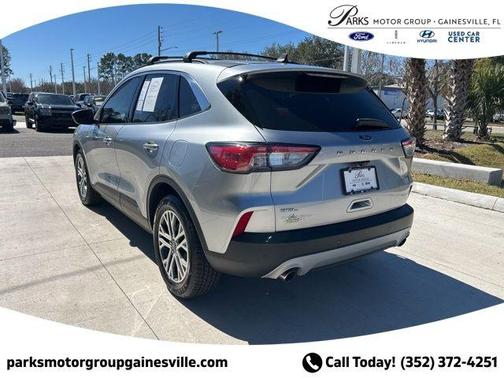 2022 Ford Escape SEL