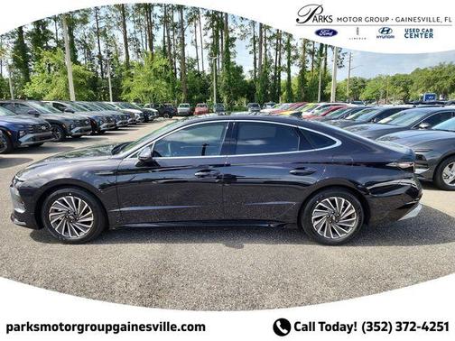 Carbon Blue 2025 Hyundai SONATA Hybrid Limited