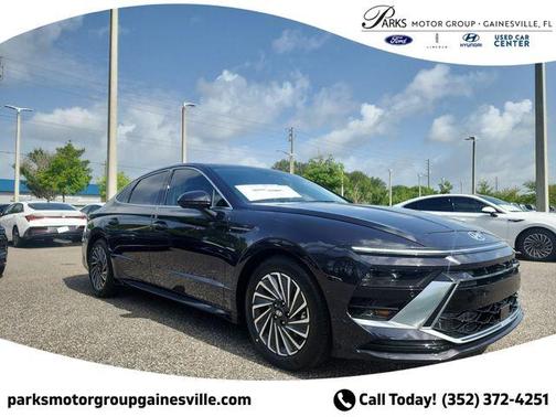 Carbon Blue 2025 Hyundai SONATA Hybrid Limited