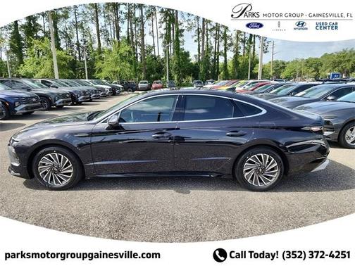 2025 Hyundai SONATA Hybrid Limited