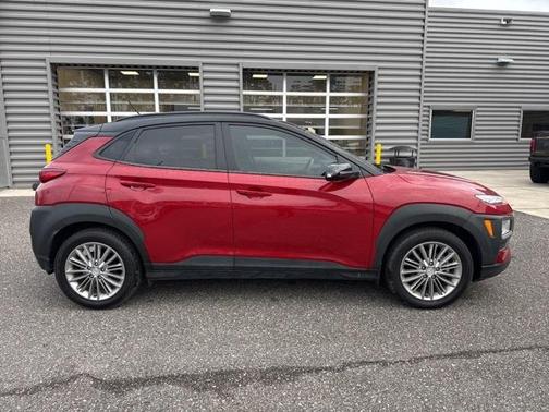 2020 Hyundai KONA SEL