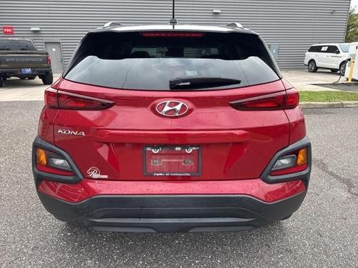 2020 Hyundai KONA SEL