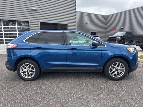 Stone Blue Metallic 2024 Ford Edge SEL