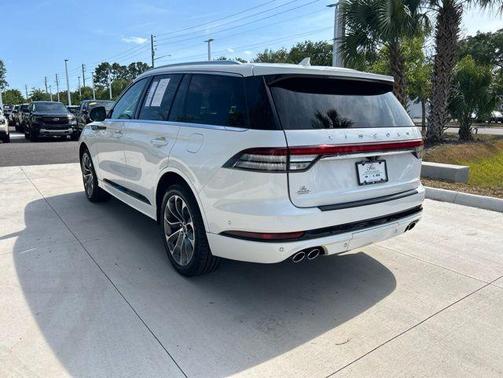 White Metallic 2023 Lincoln Aviator Grand Touring