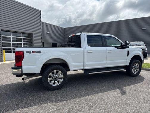 Oxford White 2021 Ford F-250 Lariat