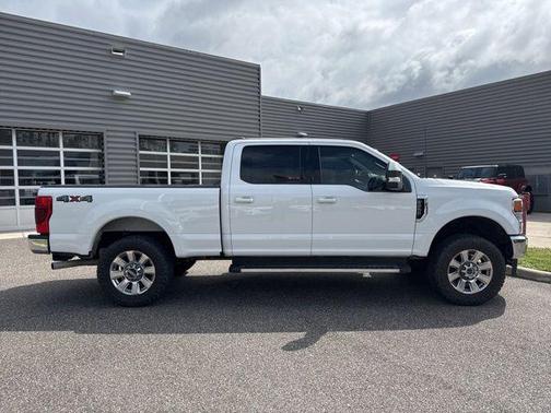 Oxford White 2021 Ford F-250 Lariat