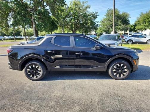 2025 Hyundai SANTA CRUZ SEL Activity
