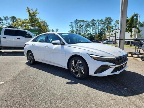 2025 Hyundai ELANTRA HEV Limited