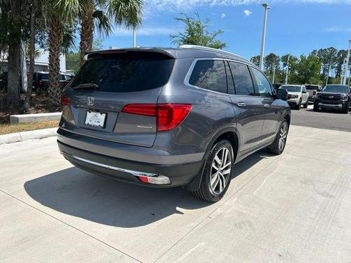 Modern Steel Metallic 2016 Honda Pilot Touring