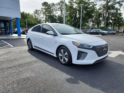 2019 Hyundai IONIQ Plug-In Hybrid Base