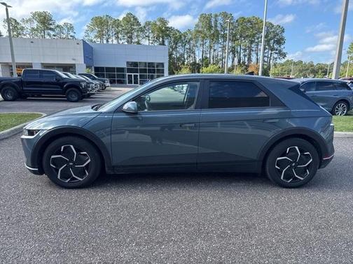 2022 Hyundai IONIQ 5 SEL