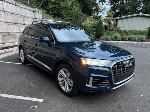 2021 Audi Q7 55 Premium Plus