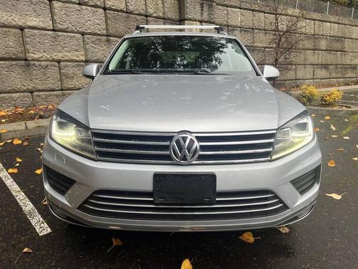 2016 Volkswagen Touareg TDI Sport w/Technology