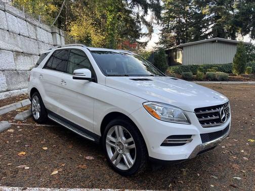 2015 Mercedes-Benz M-Class 4MATIC