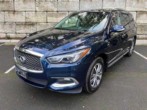 2017 INFINITI QX60 Base