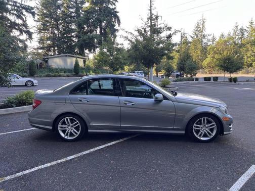 2012 Mercedes-Benz C-Class C 300 4MATIC Sport