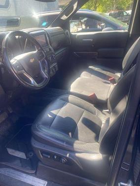 Black 2019 Chevrolet Silverado 1500 LT
