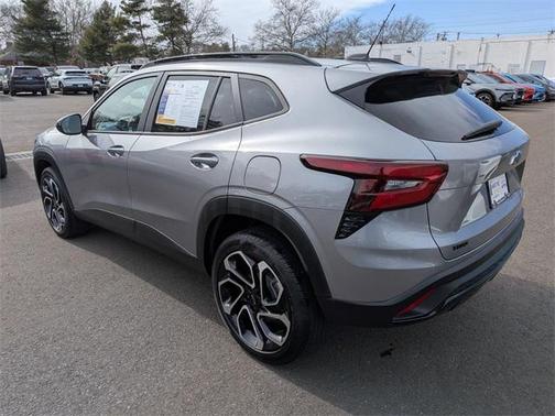 2025 Chevrolet Trax FWD 2RS