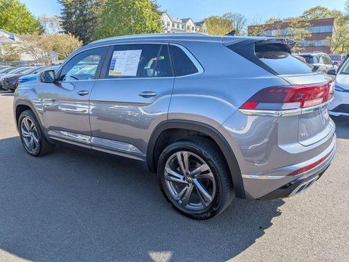 Gray 2024 Volkswagen Atlas Cross Sport 2.0T SEL