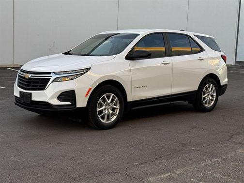 Summit White 2024 Chevrolet Equinox 1LT