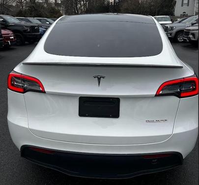 2023 Tesla Model Y Performance Dual Motor All-Wheel Drive